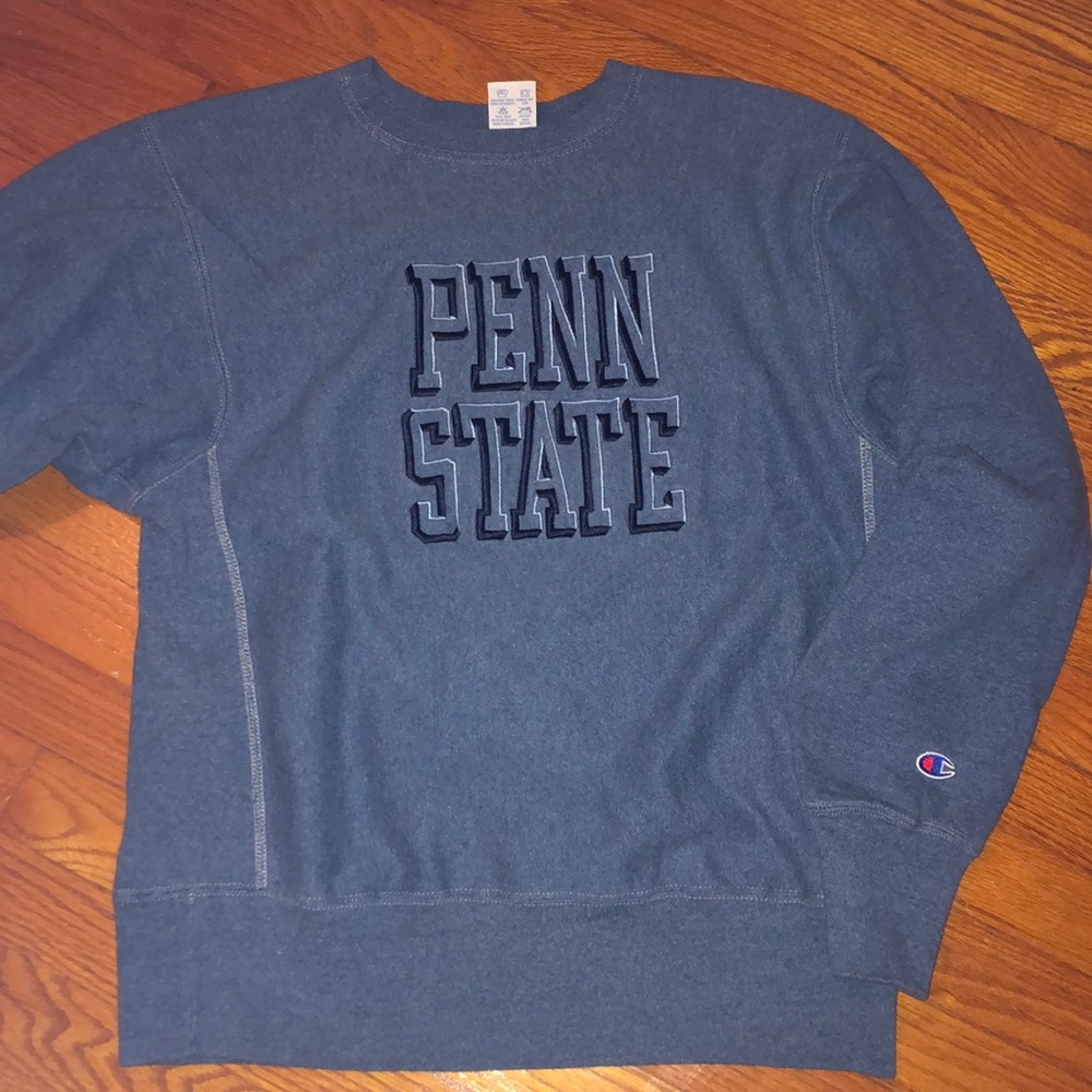 Penn State sweatshirt